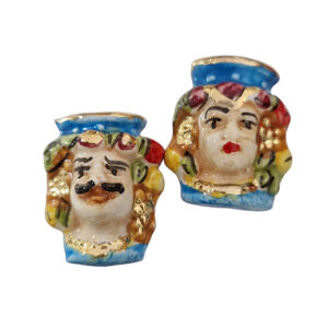 Ceramica di Caltagirone Teste di Mori su Sfondo Azzurro Foglia D’Oro 28x30mm (112)