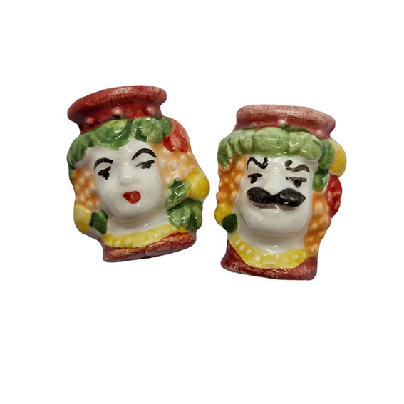 Ceramica di Caltagirone Teste di Mori su Sfondo Rosa Scuro 23x30mm (109)