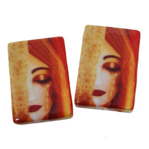 Mattonelle in Ceramica Viso di Donna con Foro Passante 20x30mm (114)