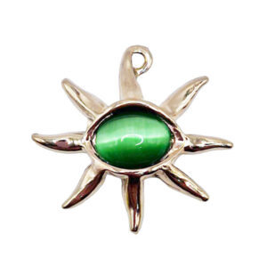 Ciondoli in Zama Stella su Base Argento con Pietra Occhi di Gatto Verde 33x35mm (CNZM304)