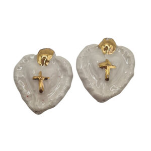 Ceramica di Caltagirone Cuore Sacro Bianco con Croce Oro 30x35mm (CTCR-096-BN)