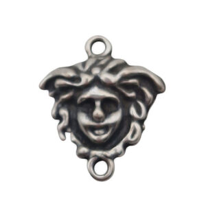 Distanziatori in Zama Con immagine di Medusa 15x19mm con Asole Verticali (DSZM38-V)